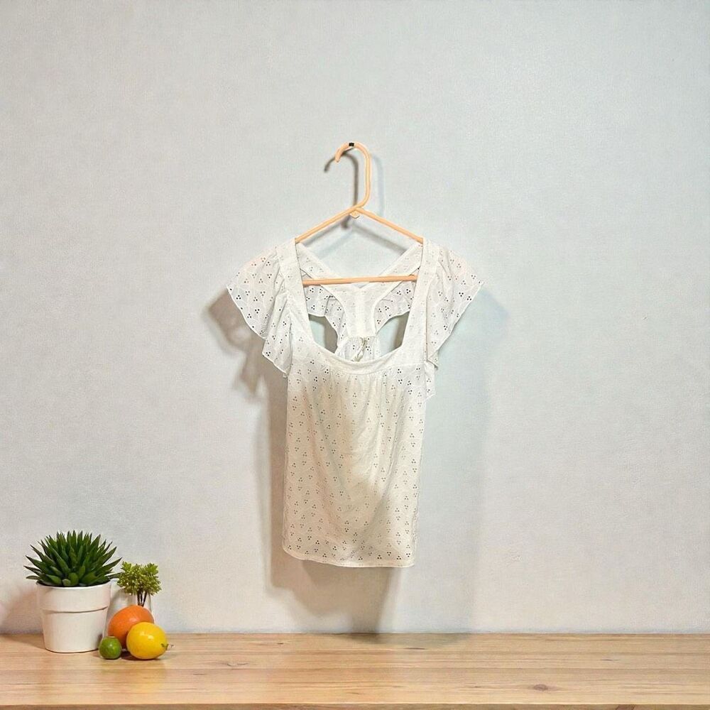 Perseption concept white, eyelet, ruffled sleeveless top
